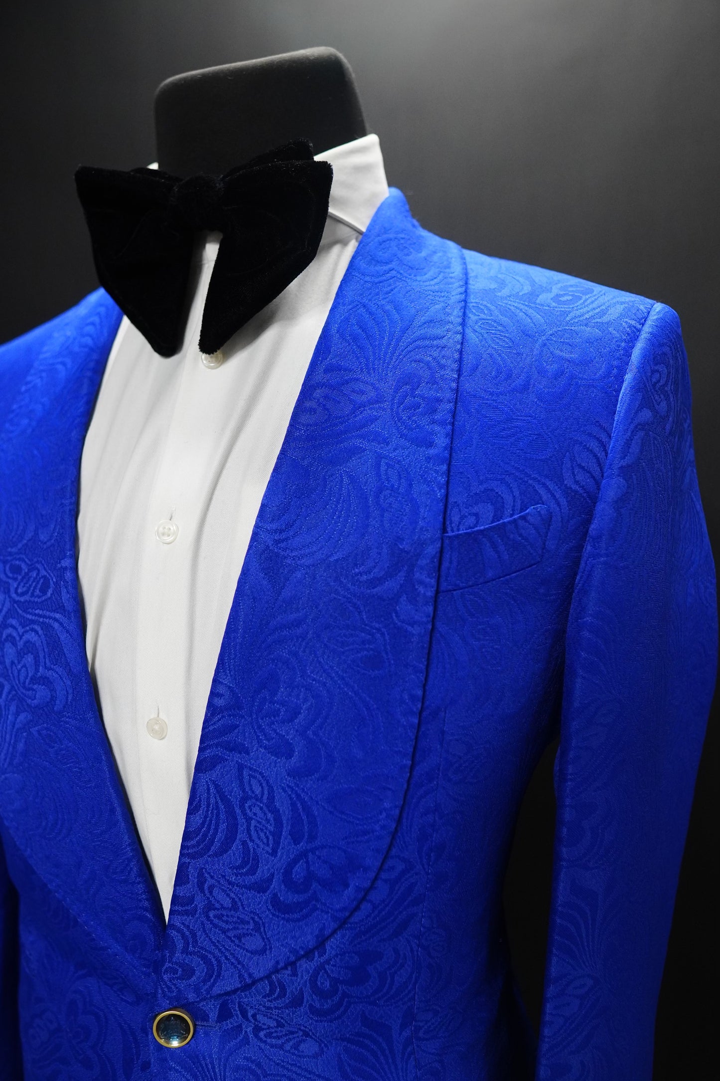 Troys Electric Blue Tuxedo