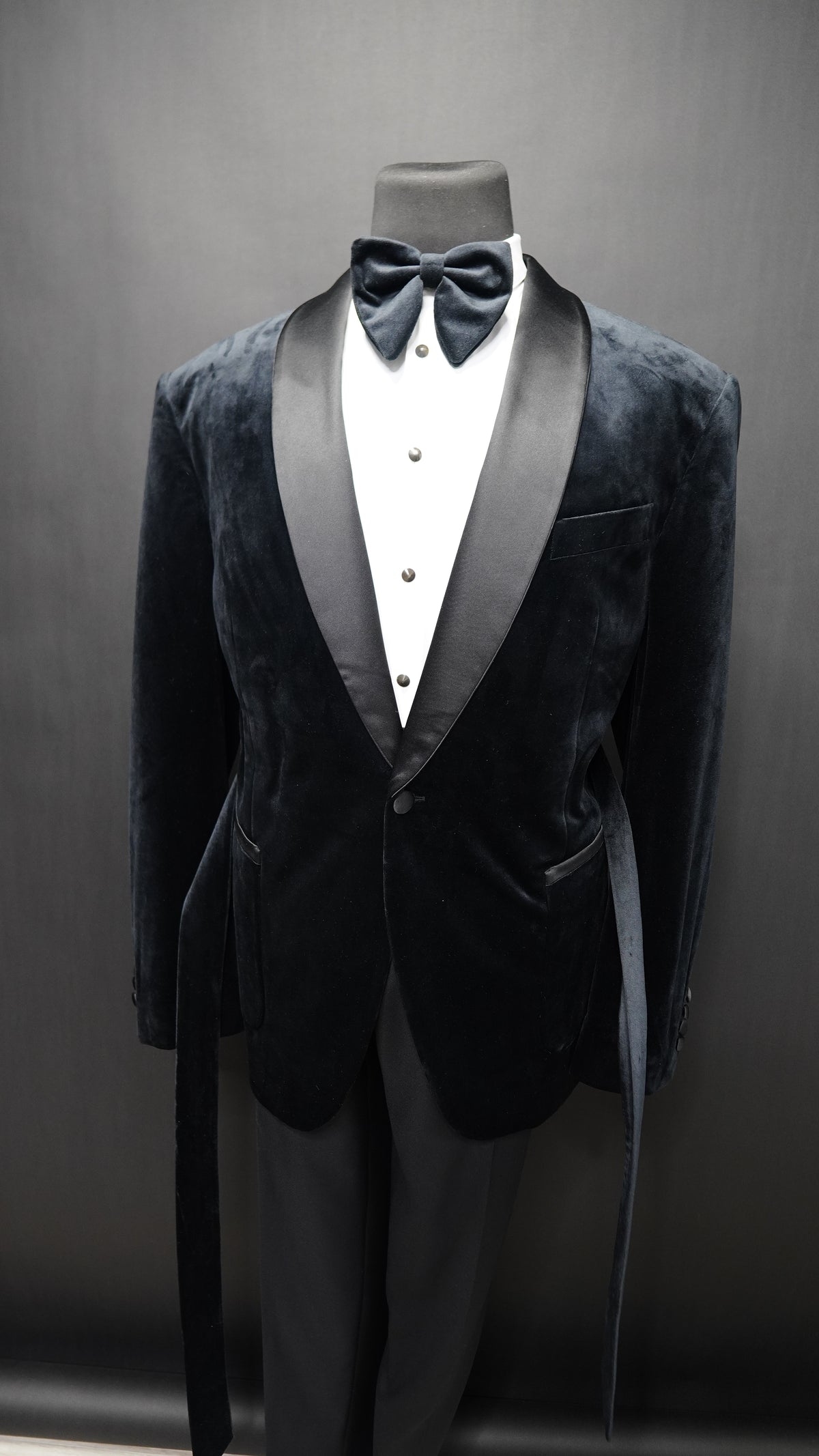Black velvet dinner tux