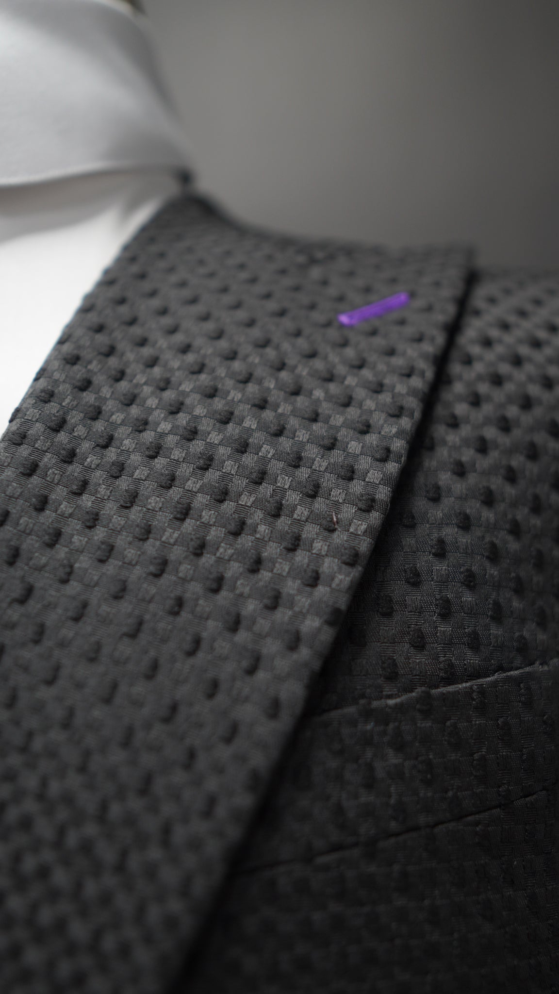 Black Embossed Peak lapel suit
