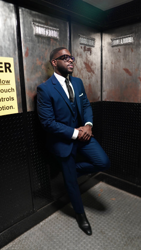 Royal Blue Men’s Ready-to-Wear Suit