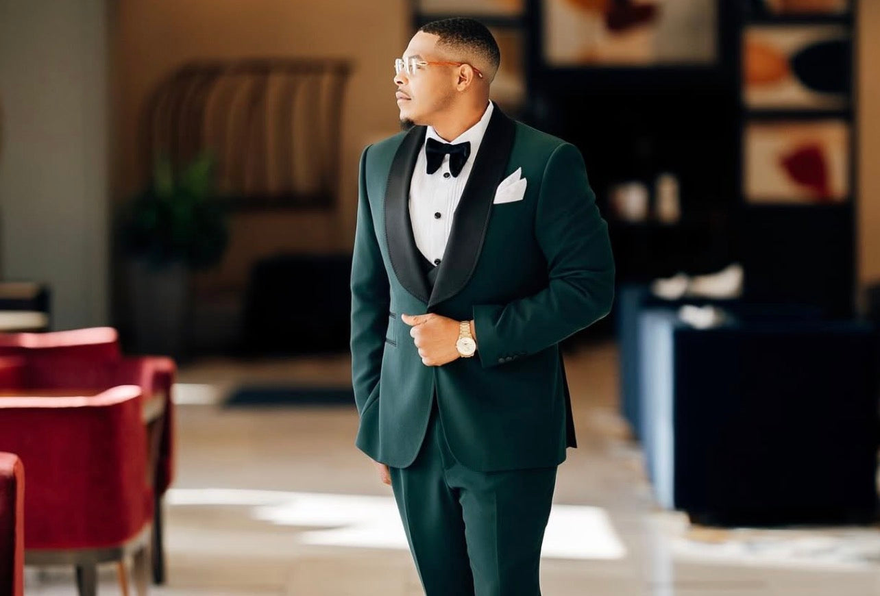 Hunter Green Tuxedo 3 Pc Vest Included