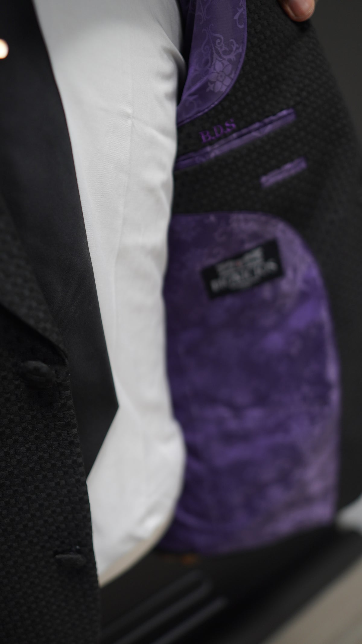 Black Embossed Peak lapel suit