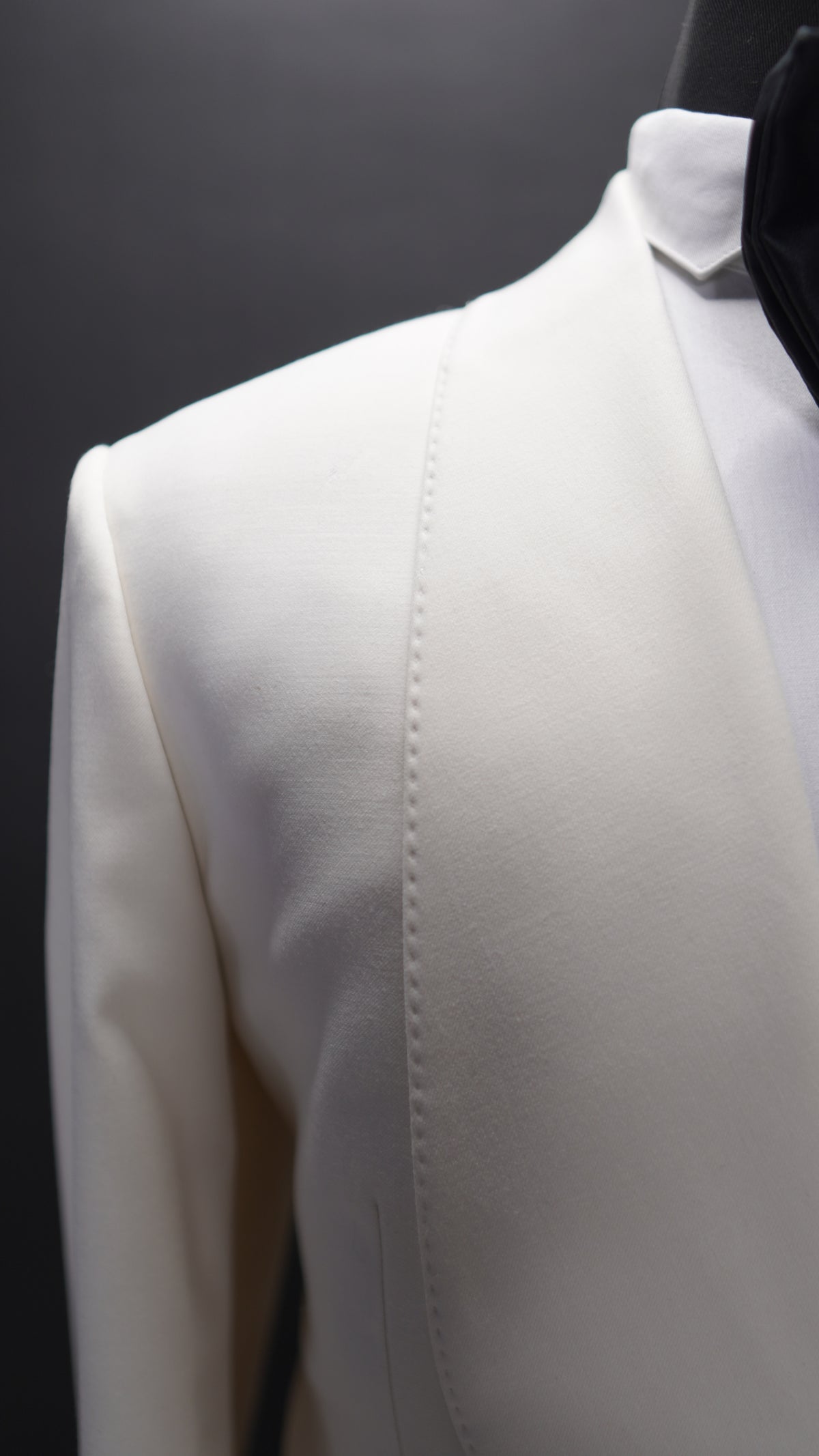 Cream Shawl lapel Tuxedo