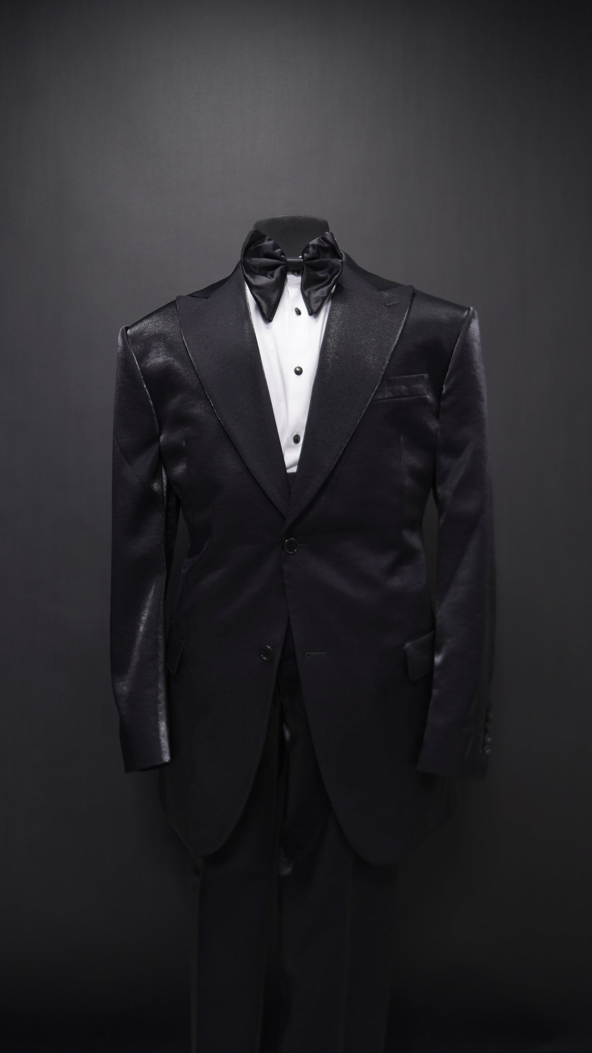 Justins Black Peak lapel  Suit