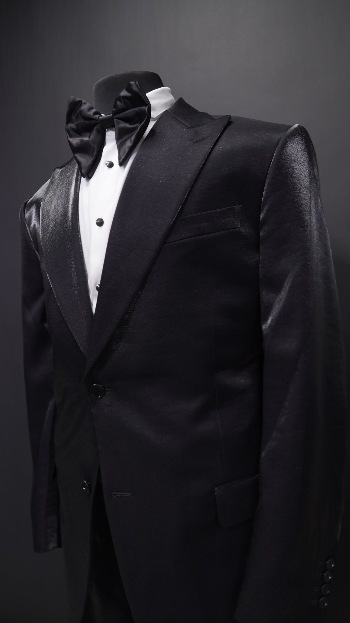 Justins Black Peak lapel  Suit