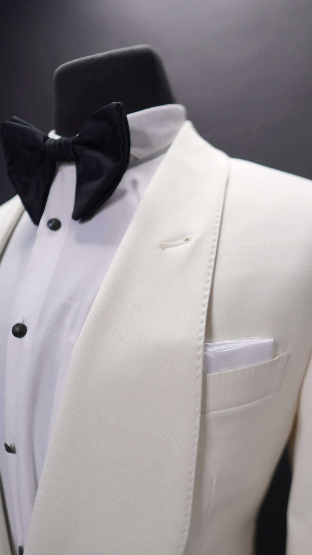 Cream Shawl lapel Tuxedo