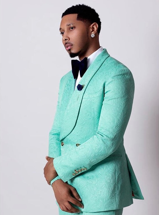 Dionicio’s Viral  Tuxedo