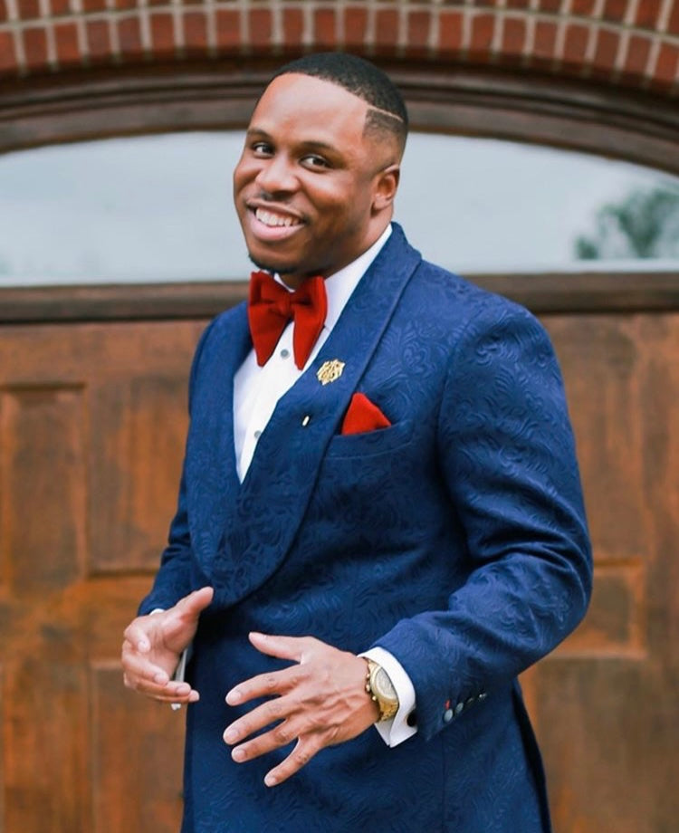 Dionicio’s Viral  Tuxedo