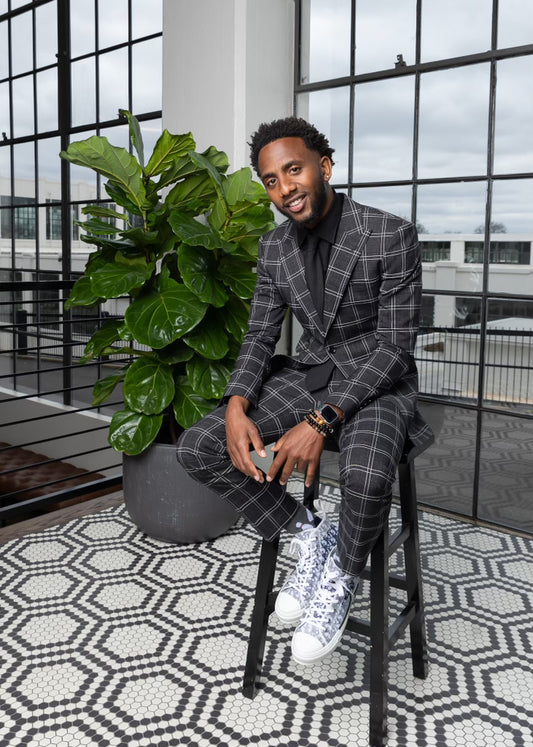 Deionte’s Black and white Single Breasted Peak Lapel Suit