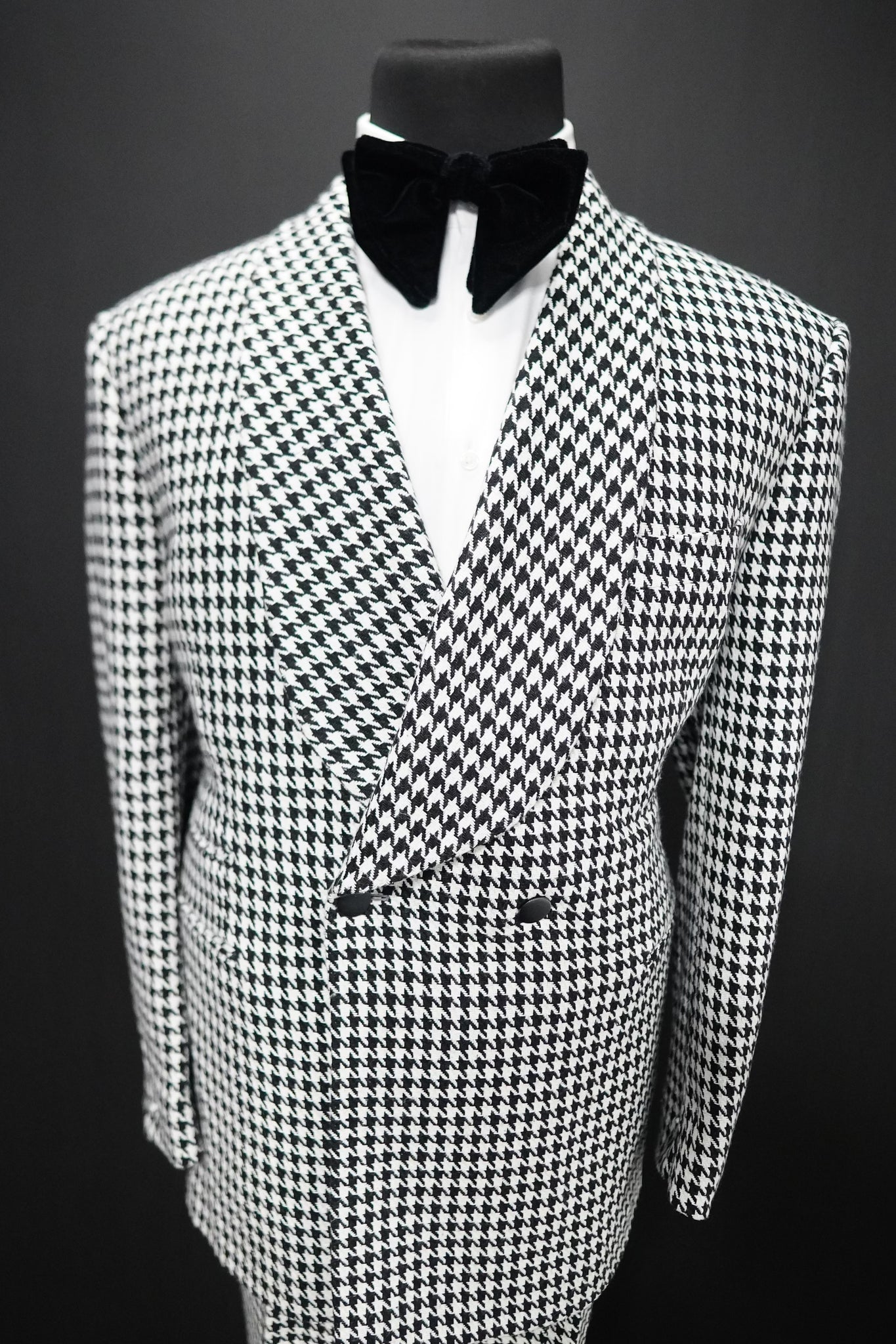 Johns Houndstooth  Double Breasted Tuxedo