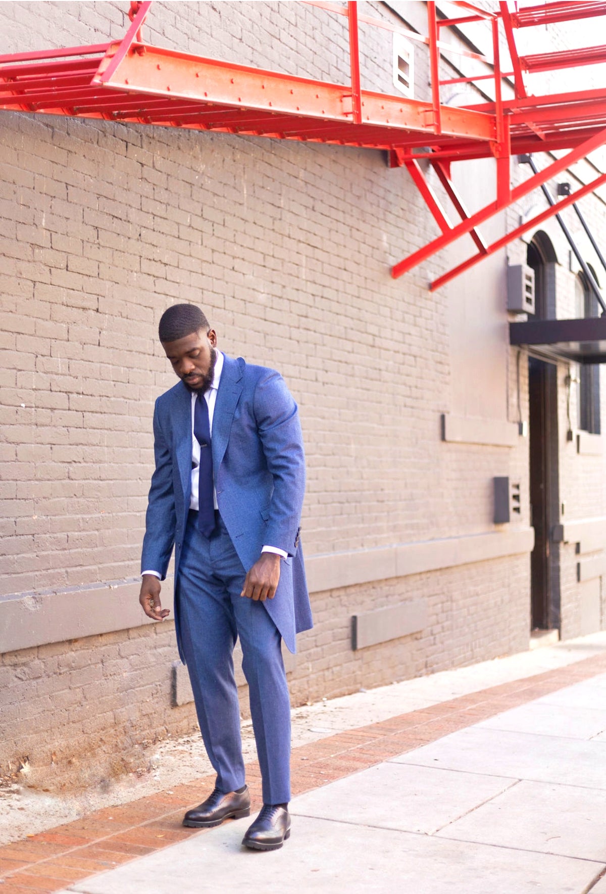 Bluë Herringbone Wool 3/4 Single Breasted Notched Lapel Suit